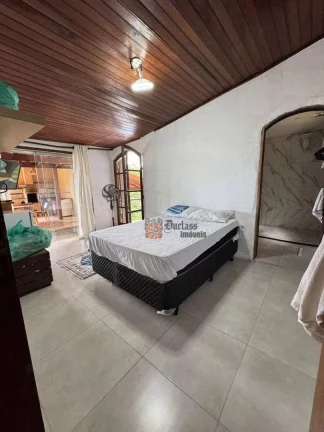Imagem Casa com 5 dormitórios à venda, 200 m² por R$ 750.000,00 - Perequê-Mirim - Ubatuba/SP
