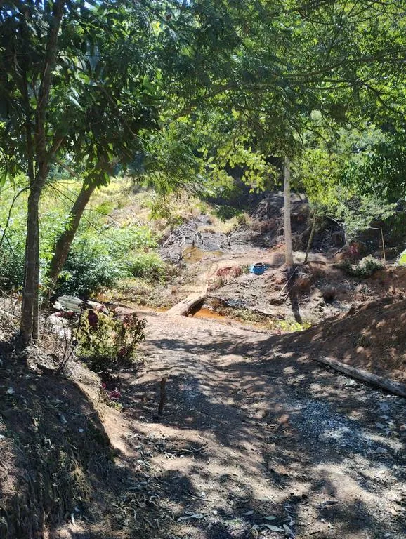 Imagem Terreno para Venda em Teresópolis / RJ no bairro Vale Alpino