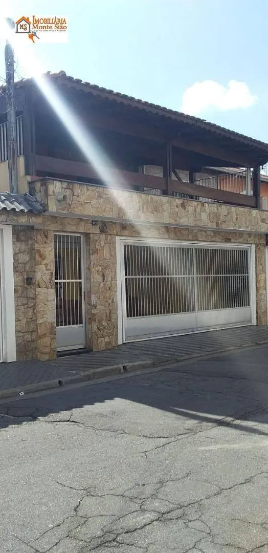 Imagem Sobrado com 3 dormitórios à venda, 263 m² por R$ 799.000,00 - Vila Galvão - Guarulhos/SP