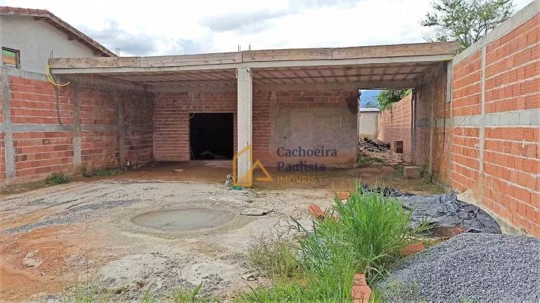 Imagem Casa em construção à venda, com 3 dormitórios - 270 m² - Embaú - Cachoeira Paulista/SP