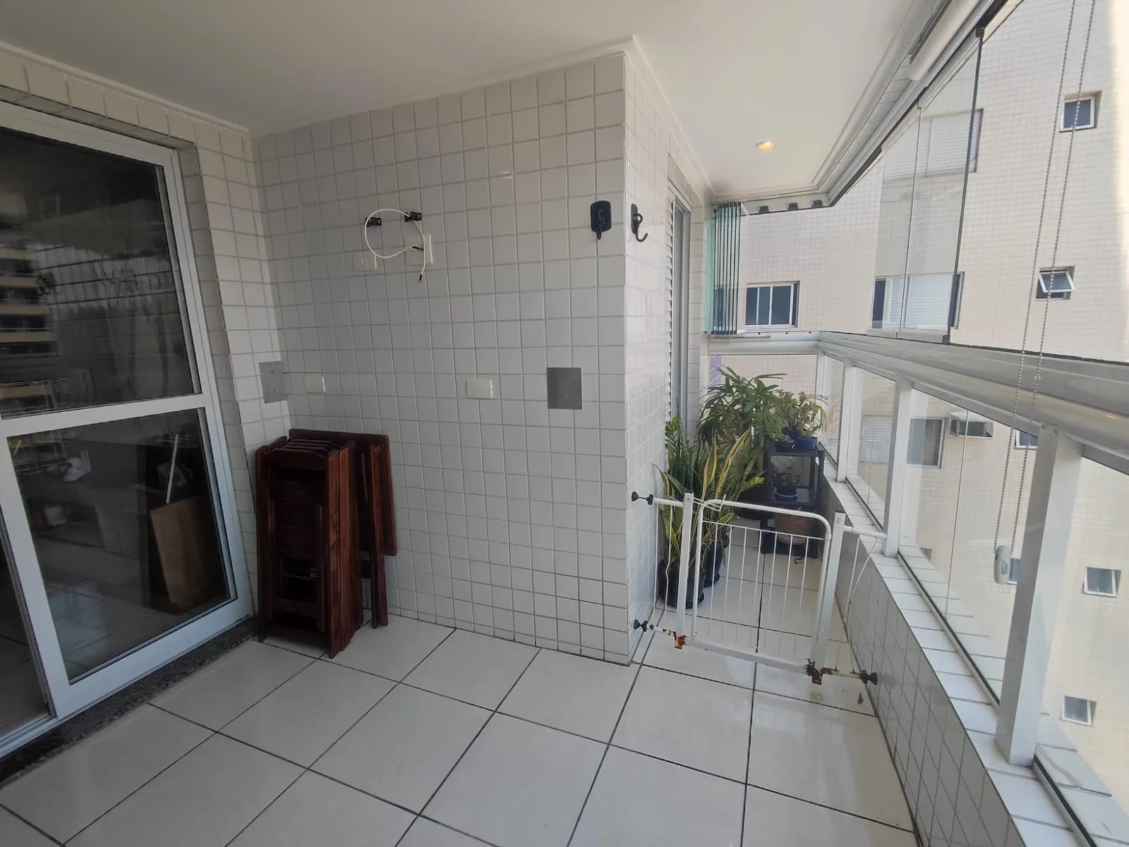 Imagem Apartamento para Venda em Praia Grande, Tupi, 2 dormitórios, 1 suíte, 1 banheiro, 2 vagas