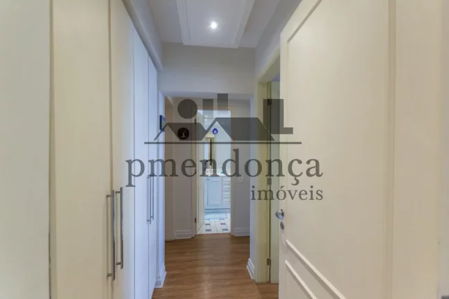 Imagem Apartamento reformado em Perdizes com 137m², 3 quartos (1 suíte) e 2 vagas
