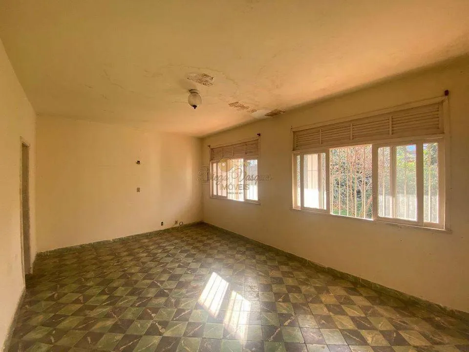 Imagem Casa para Venda em Guapimirim / RJ no bairro Limoeiro