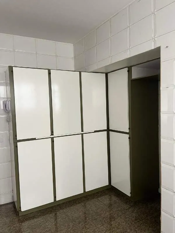 Imagem 4QUARTOS+SUÍTE+1VAGAS+ÁREA SEPARADA+SEM FIADOR