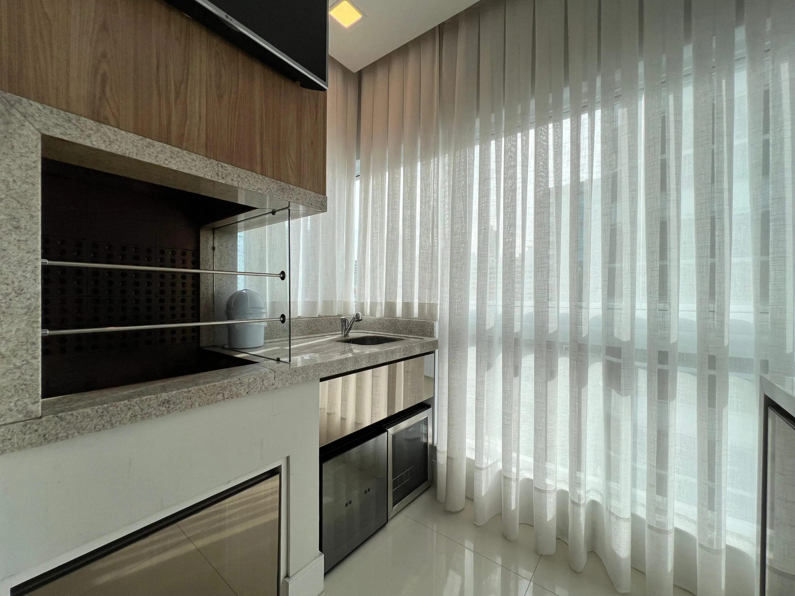 Imagem Apartamento com vista para o mar à venda com 152.72m2 por R$ 3.600.000,00