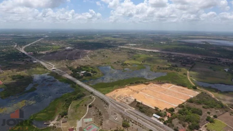 Imagem Terreno a Venda no bairro Centro - Aquiraz, CE