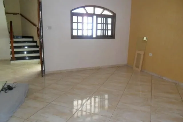 Imagem Casa à venda 3 Quartos, 1 Suite, 2 Vagas, Laerte Assunção, Pindamonhangaba - SP