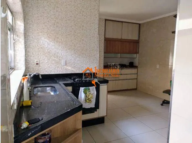 Imagem Sobrado com 4 dormitórios à venda, 250 m² por R$ 798.000 - Jardim Santa Beatriz - Guarulhos/SP