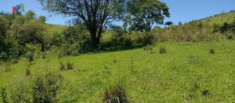 Imagem Sítio à venda no bairro Centro - Guareí/SP