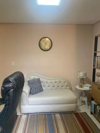 Imagem Casa para Venda em Contagem / MG no bairro Cabral