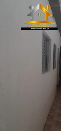 Imagem Casa com 03 cômodos para alugar em Carapicuíba