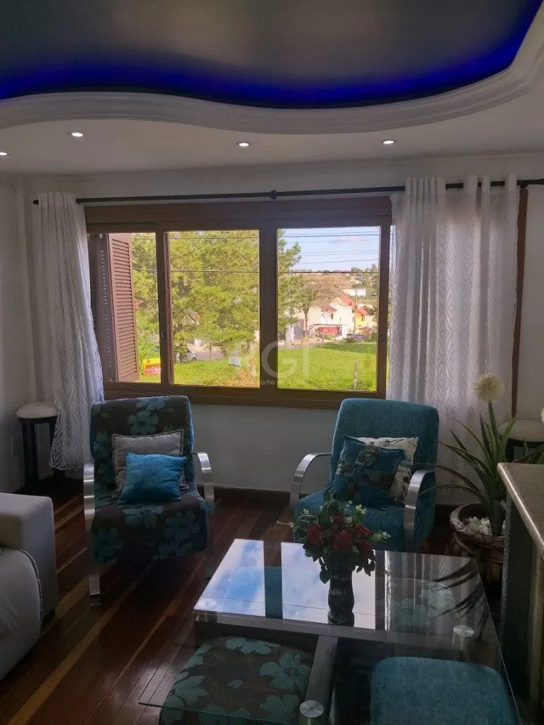 Imagem Casa Condominio para Venda - 237.24m², 3 dormitórios, sendo 1 suites, 2 vagas - Alto Petrópolis