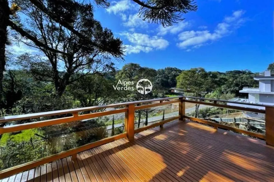 Imagem Vende-se Casa em Condominio com 3 suites a 5 minutos da Rua Coberta