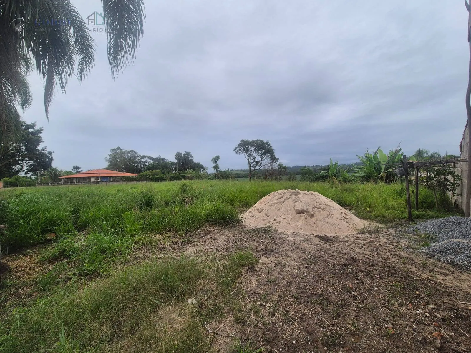 Imagem Terreno Exclusivo de 5.242,97 m² com Vista para a Serra: O Cenário Perfeito