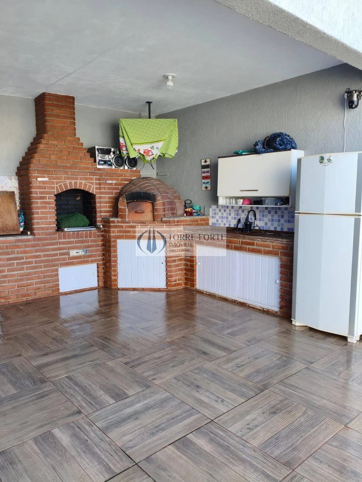 Imagem Casa Terrea com 3 dormitorios 2 suites 3 vagas, Piscina na Penha de França.