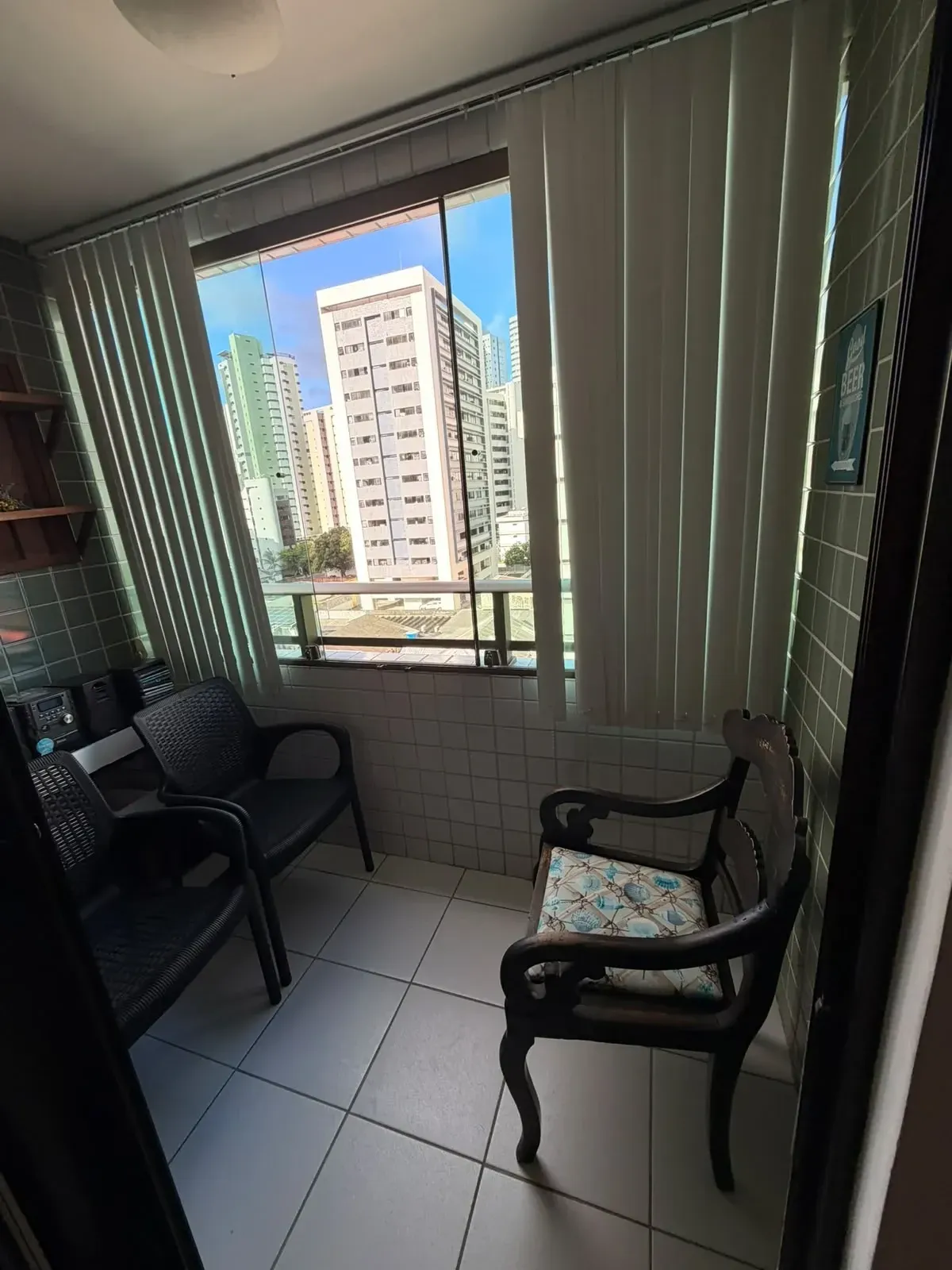 Imagem Apartamento com 3 Quartos à Venda, 70 m² em Madalena - Recife