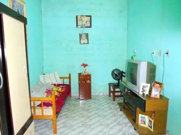 Imagem CASA COM BELO POMAR E EDÍCULA