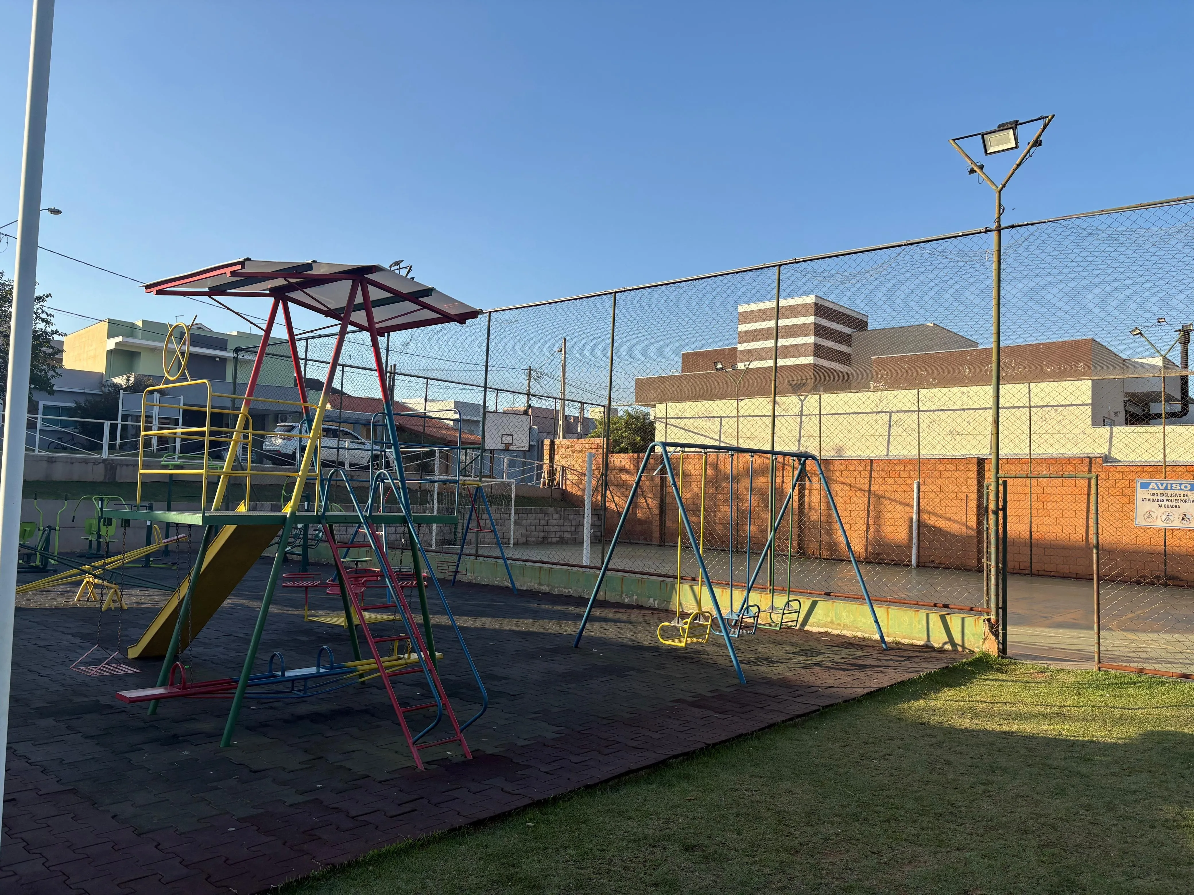 Imagem Terreno de 154m² à Venda no Condomínio Horto Florestal II