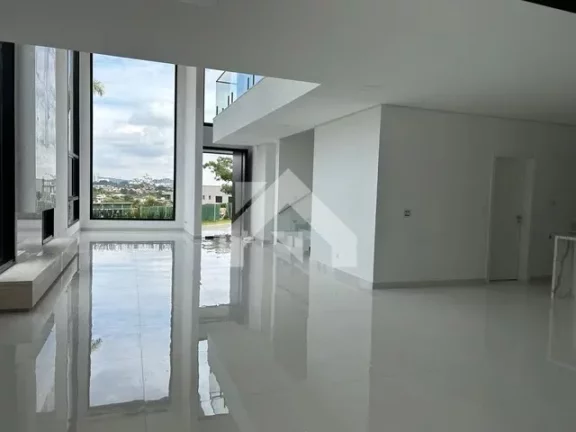 Imagem Casa de Condomínio em Alphaville - Santana de Parnaíba