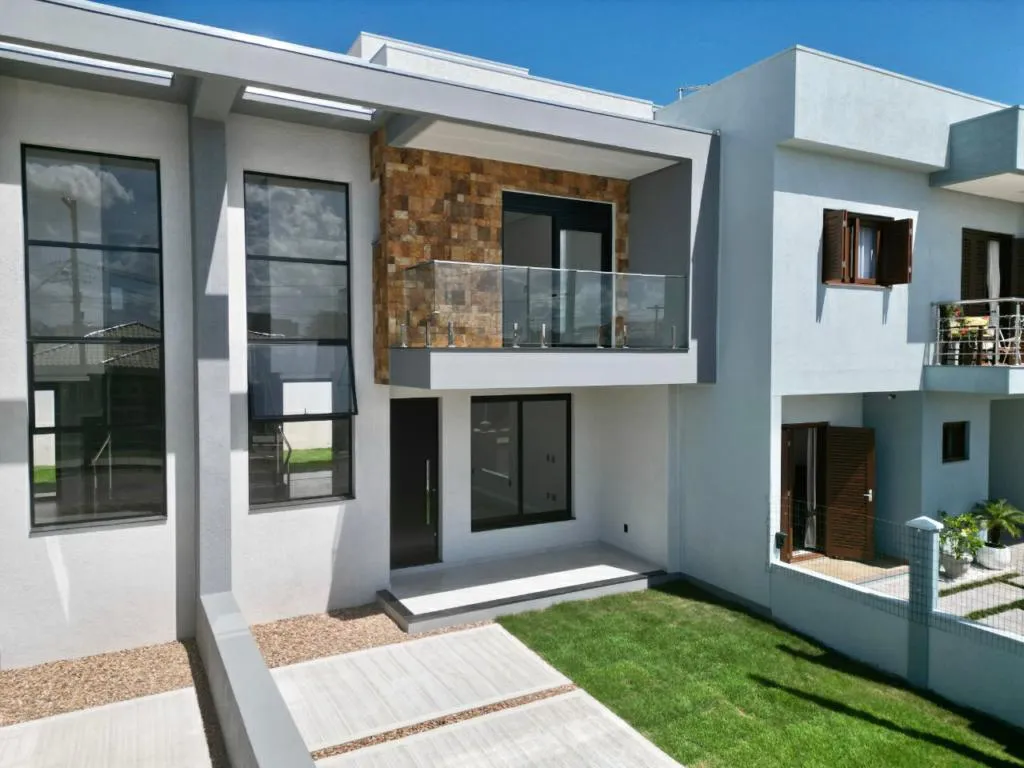 Imagem Sobrado 3 Dormitórios - Bairro Zona Norte