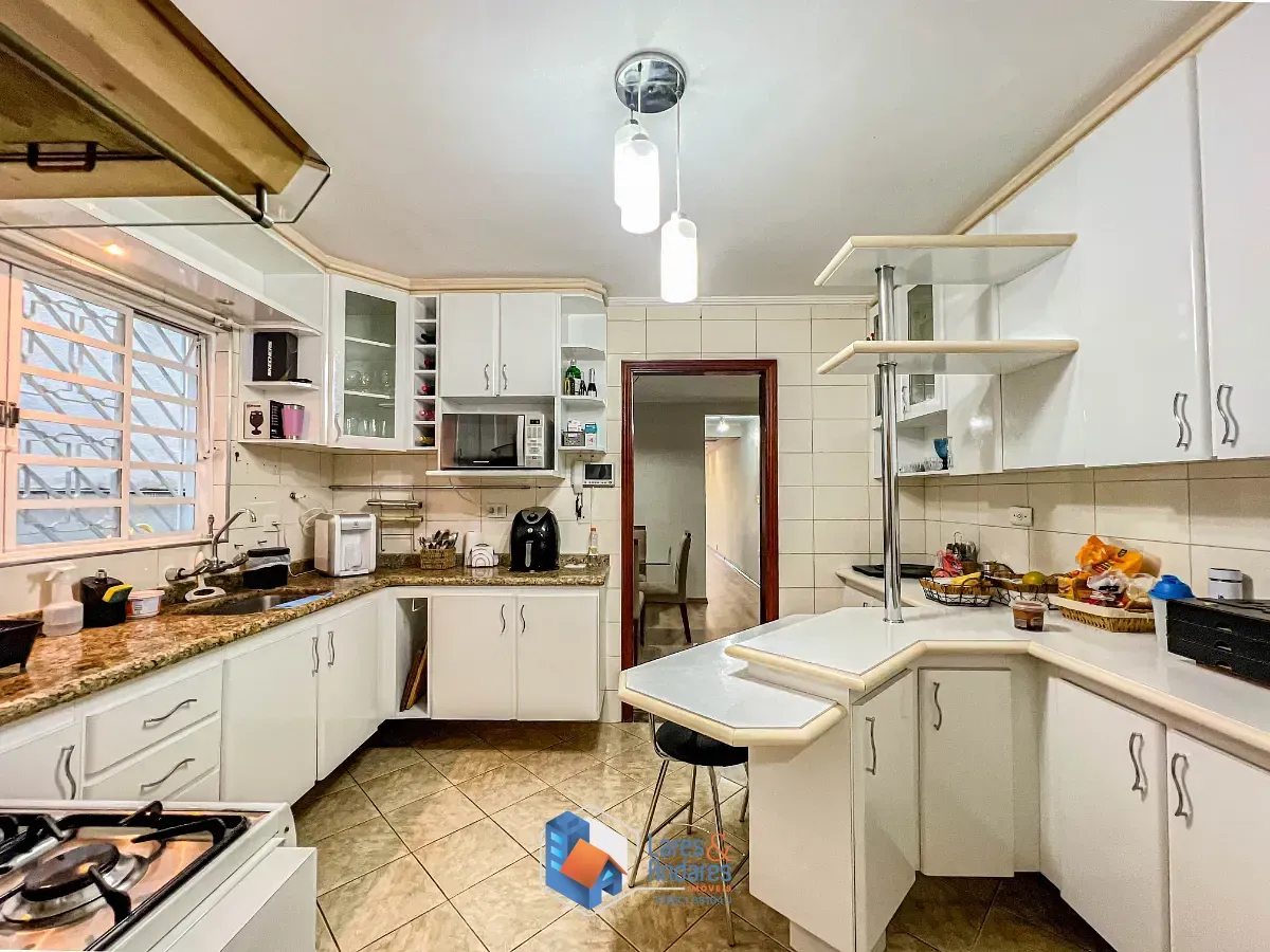 Imagem Sobrado para venda em Vila Mazzei com 3 quartos, sendo 1 suíte, 195m²