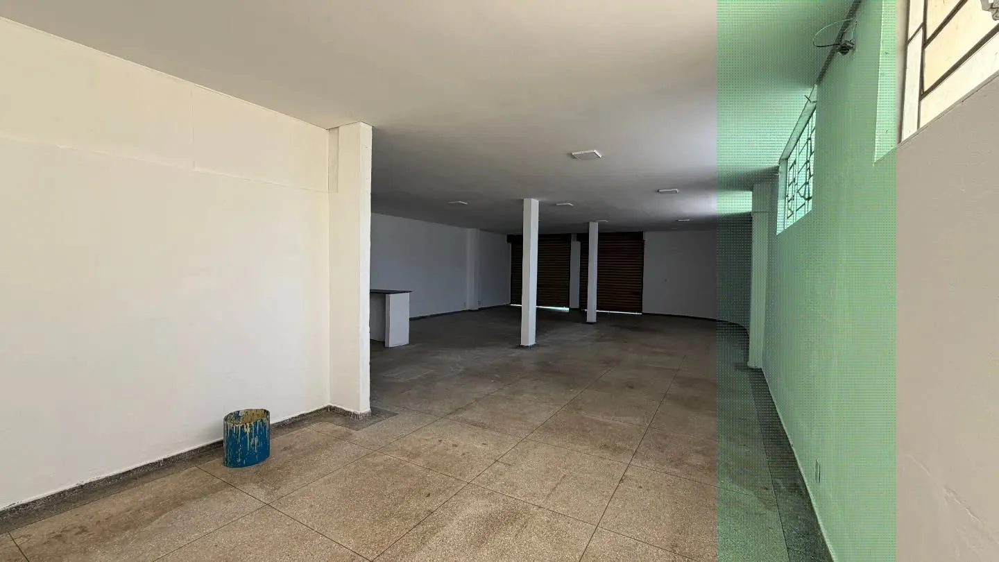 Imagem Sobrado Com Sala Comercial No Residencial Canada