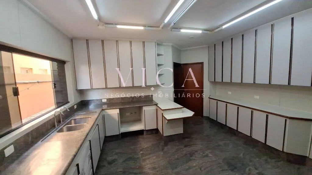Imagem Casa para aluguel de 417 metros por 15.000, com 4 quartos em Alphaville