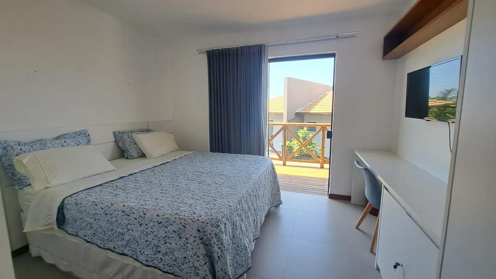 Imagem Casa com 3 Quartos para Alugar ou Temporada, 166 m² em Praia do Forte - Mata de São João