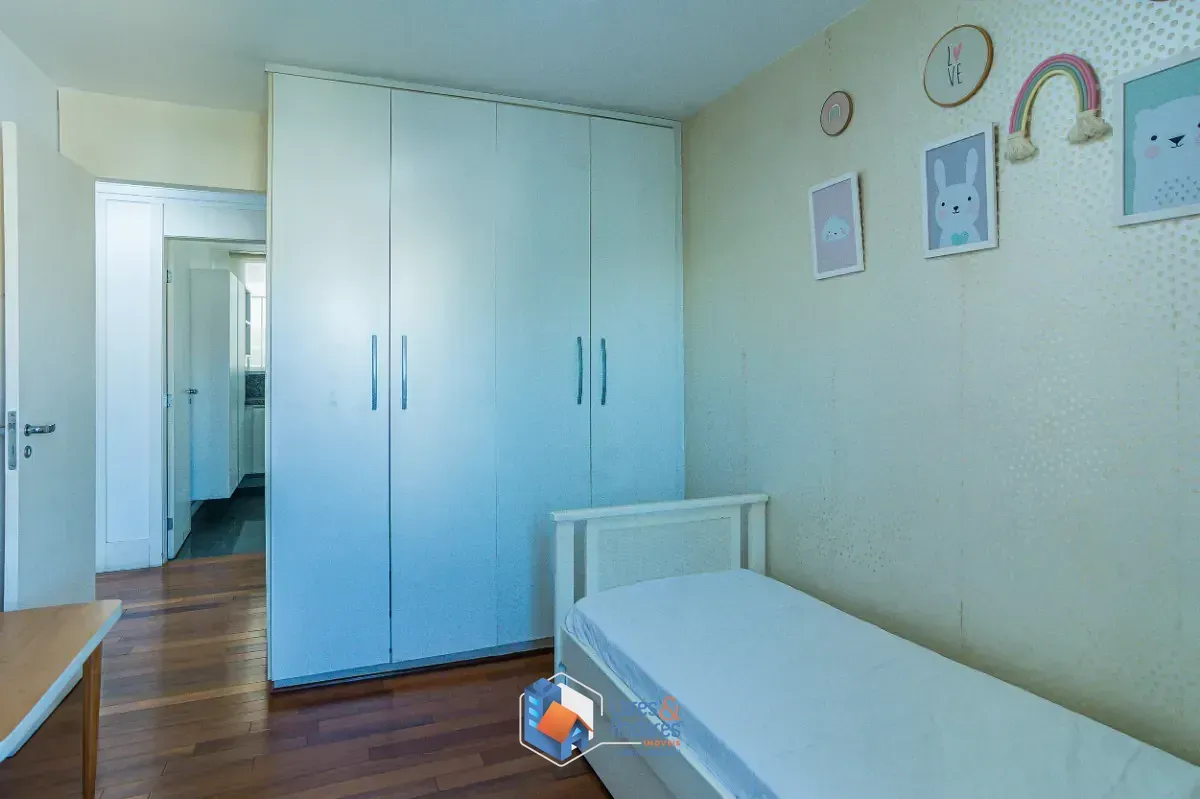 Imagem Apartamento para venda em Morumbi com 4 quartos, sendo 2 suítes, 159m²