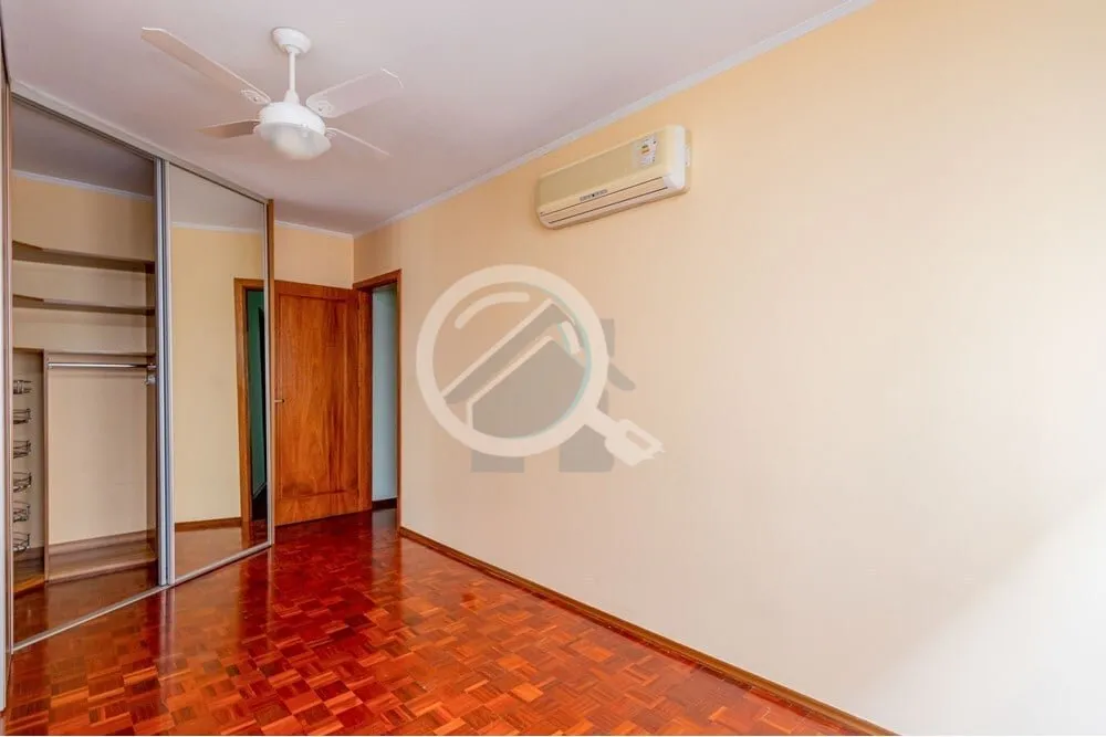 Imagem Venha morar numa rua arborizada, plana para ótimas caminhadas até a redenção, em um apartamento ...