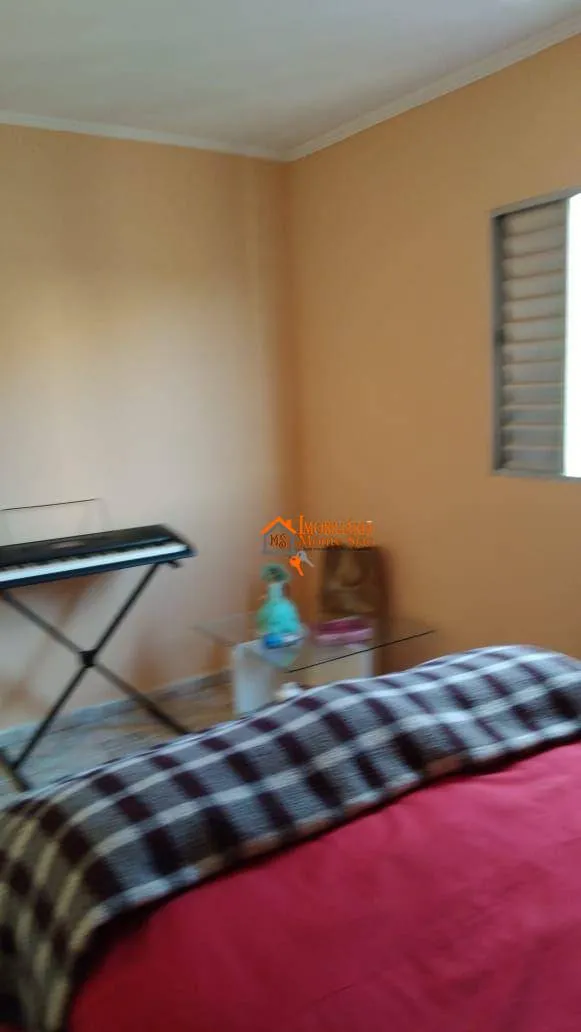 Imagem Apartamento com 2 dormitórios à venda, 74 m² por R$ 250.000,00 - Jardim Iporanga - Guarulhos/SP