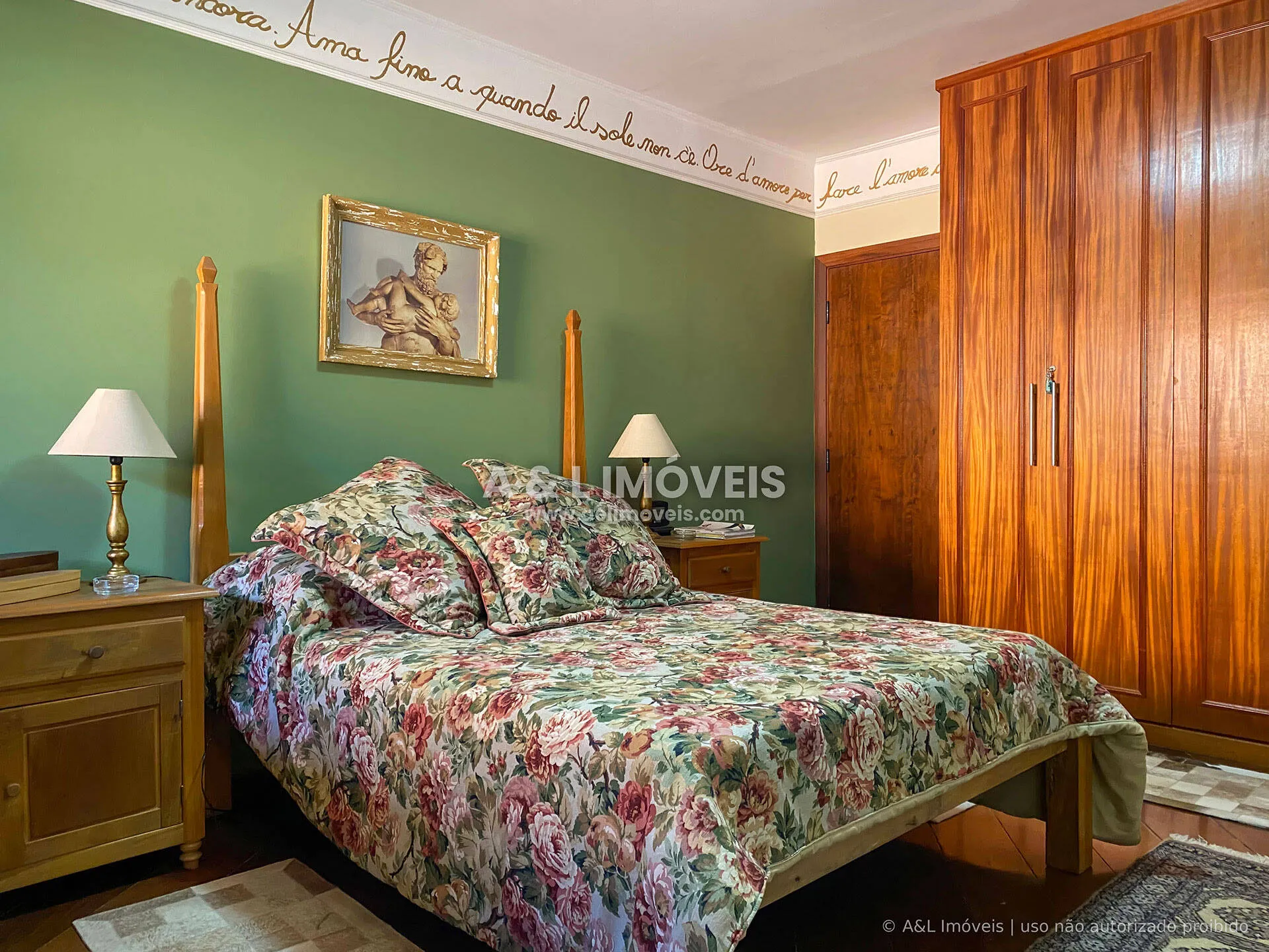 Imagem Cobertura Duplex Capivari | 152 m², 5 Dorms, Lareira e Calefação