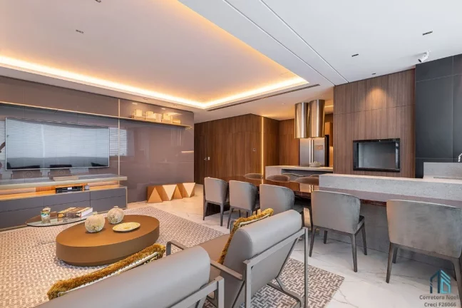 Imagem Apartamento a venda no Bigorrilho, 04 suítes, 04 vagas em Curitiba, PR