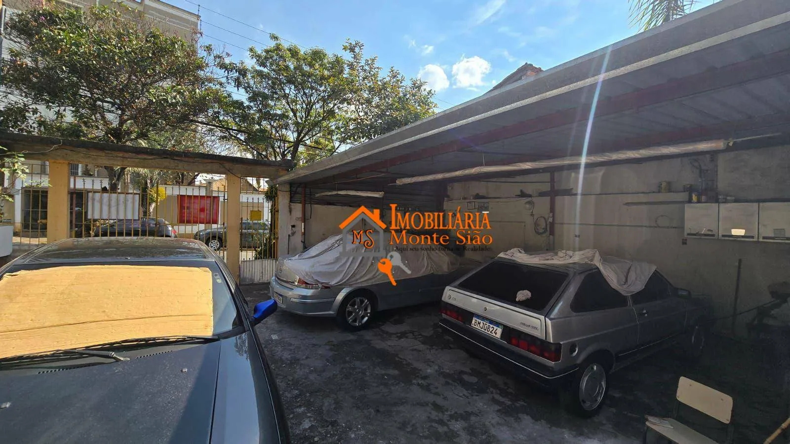 Imagem Sobrado com 5 dormitórios à venda, 250 m² por R$ 600.000,00 - Jardim Adriana - Guarulhos/SP