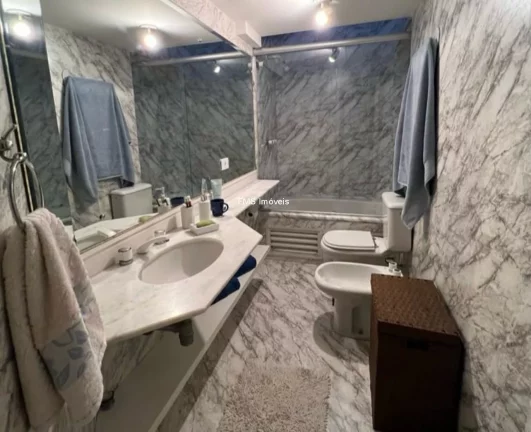 Imagem Apartamento de alto padrão com 3 quartos e 3 vagas na Vila Andrade, São Paulo-SP!