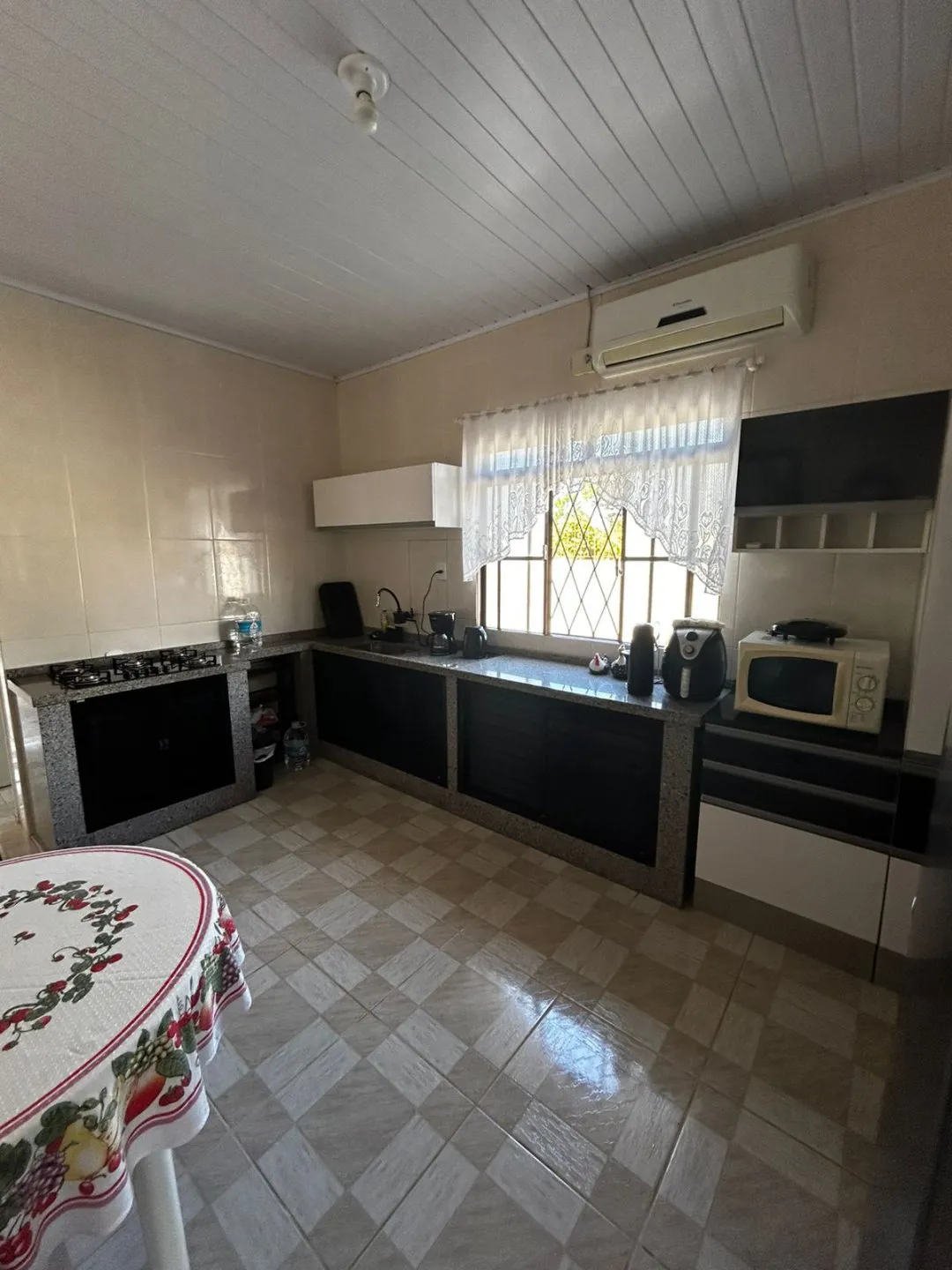 Imagem Casa grande à venda no bairro São Lucas
