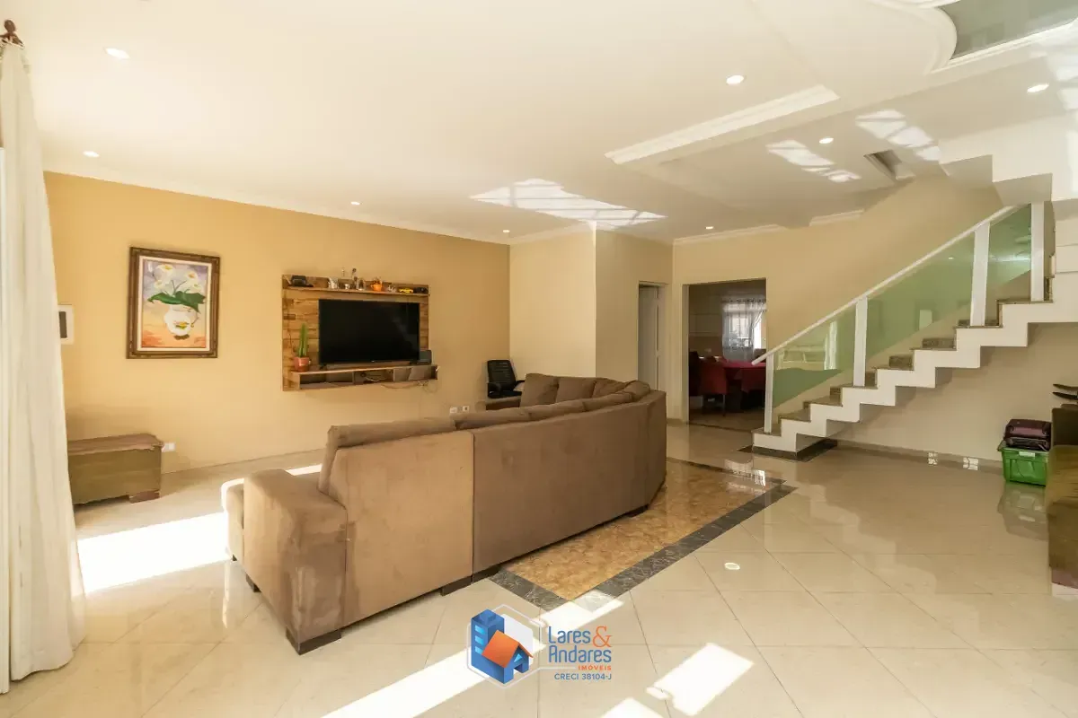 Imagem Casa para venda em Jardim Cidade Pirituba com 3 quartos, sendo 3 suítes, 334m²