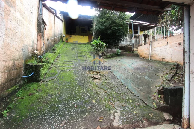 Imagem Casa e Galpão no 1º de Outubro, Ibirité/MG