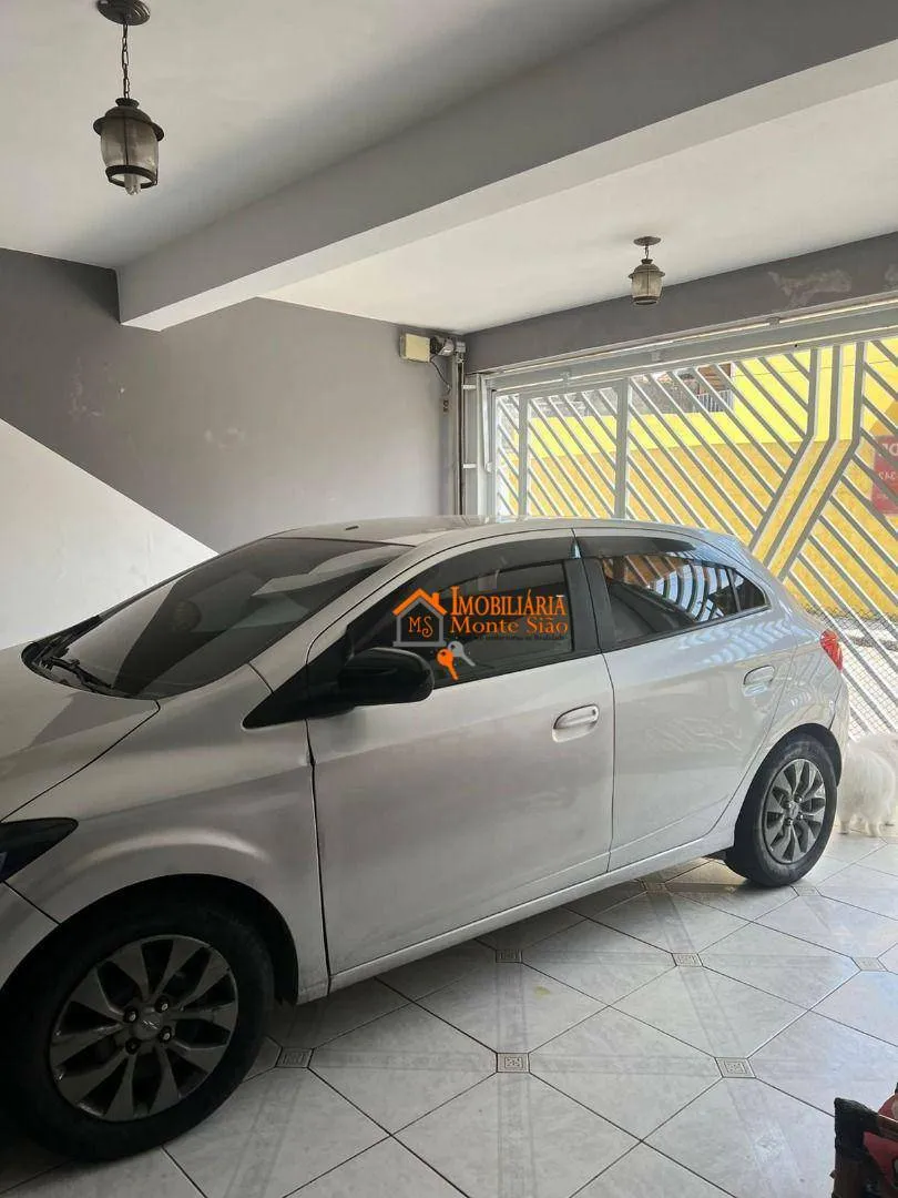 Imagem Sobrado com 2 dormitórios à venda, 150 m² por R$ 597.000,00 - Jardim Santa Clara - Guarulhos/SP