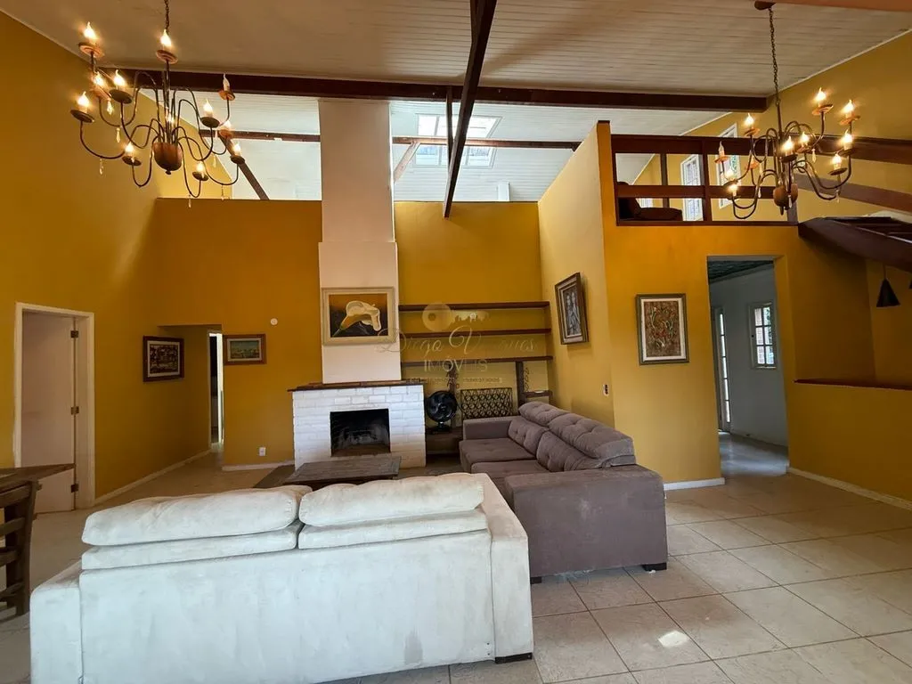 Imagem Casa para Venda em Teresópolis / RJ no bairro Parque do Imbui