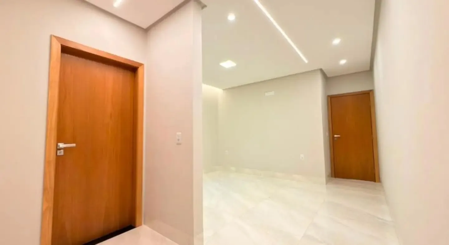 Imagem Casa 3/4 C Suite No Setor Garavelo