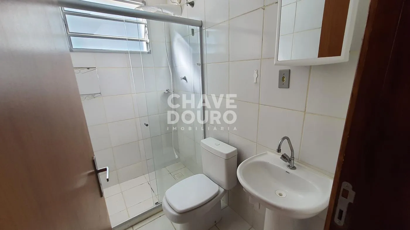 Imagem Apartamento térreo de 2 quartos com 1 vaga para aluguel em Araras Teresópolis