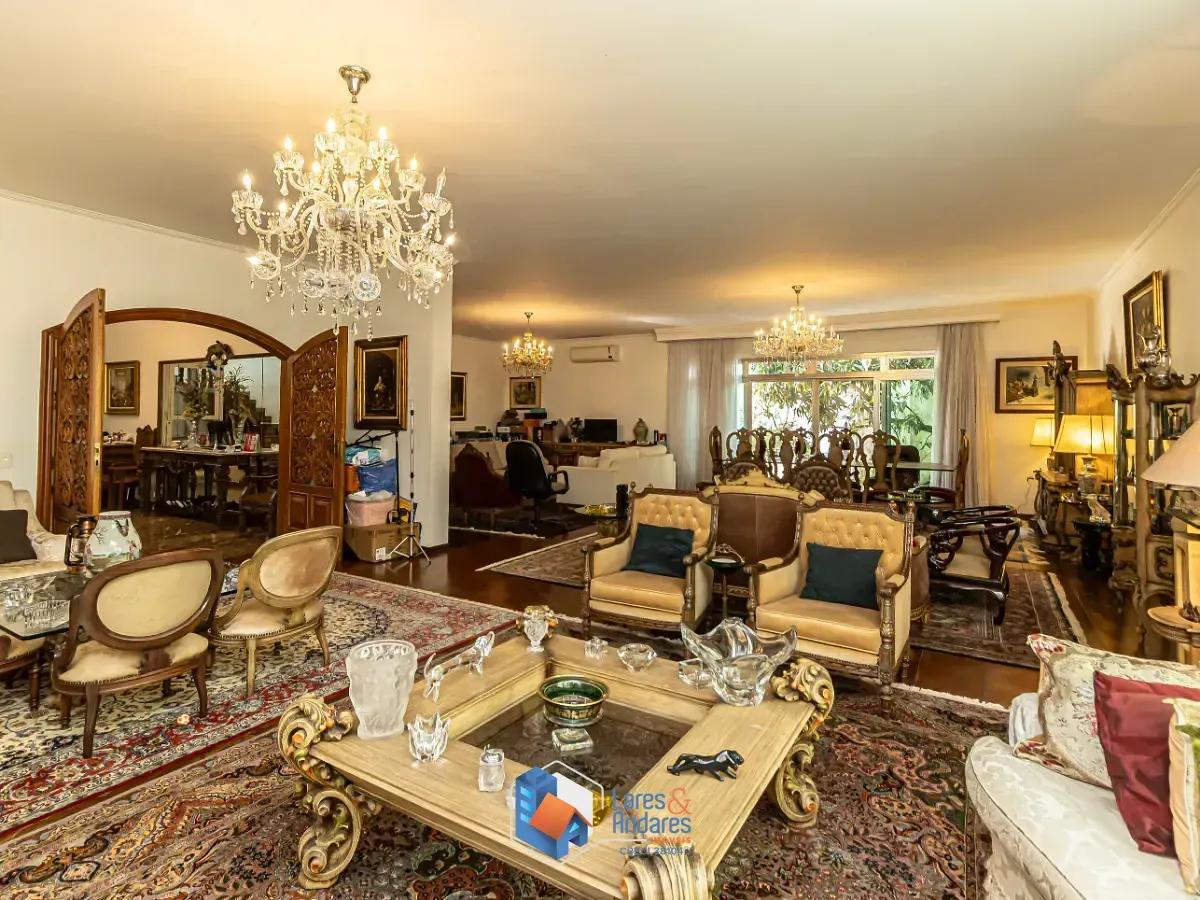 Imagem Casa para venda em Pinheiros com 5 quartos, sendo 5 suítes, 735m²