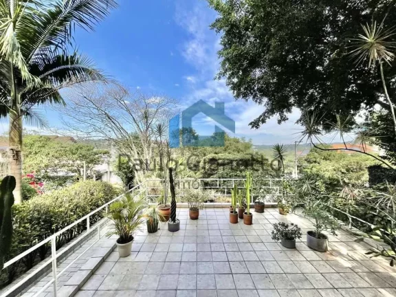 Imagem Casa à Venda no Condomínio Euroville Granja Viana