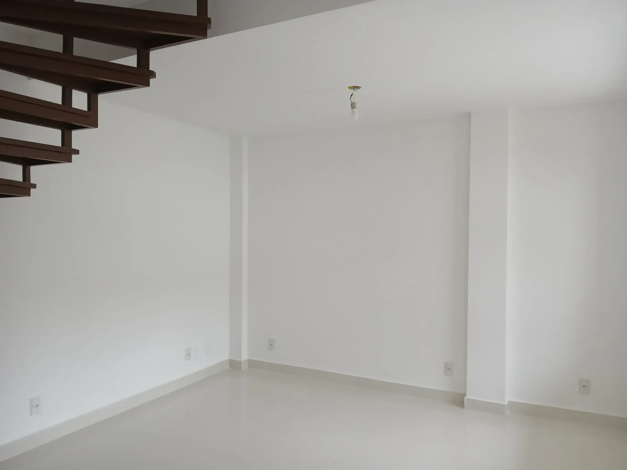 Imagem Casa de Vila com 3 Quartos à Venda, 105 m² em Itaipu - Niterói