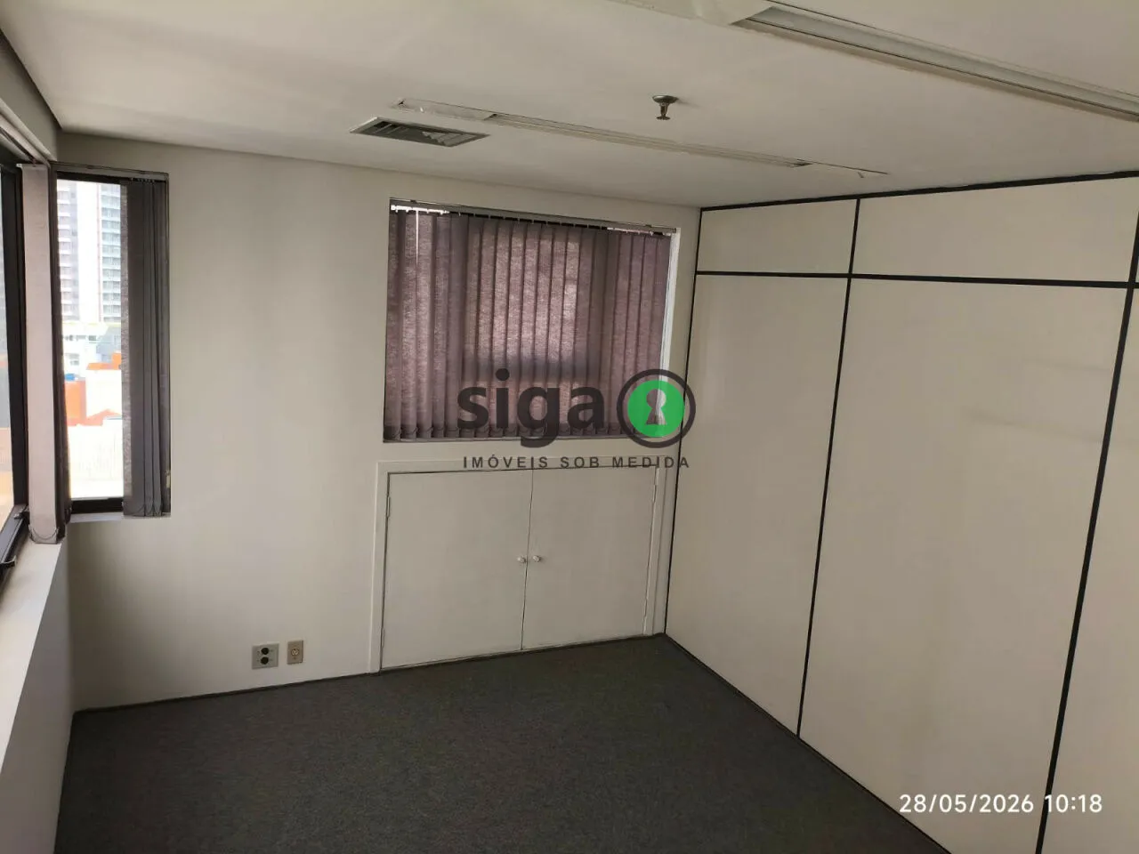 Imagem Sala Comercial com Vaga de Garagem no Torre Alfa Empresarial.