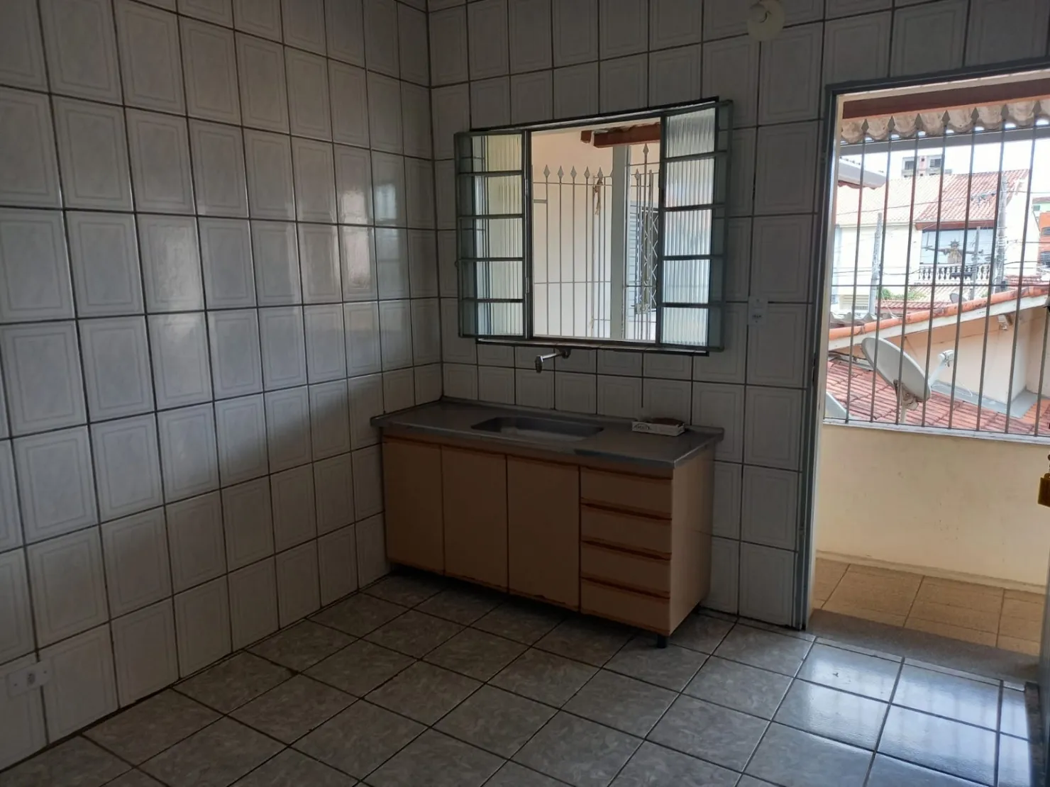 Imagem Casa à venda 7 Quartos, 4 Suites, 3 Vagas, 490M², Jardim Russi, Taubaté - SP