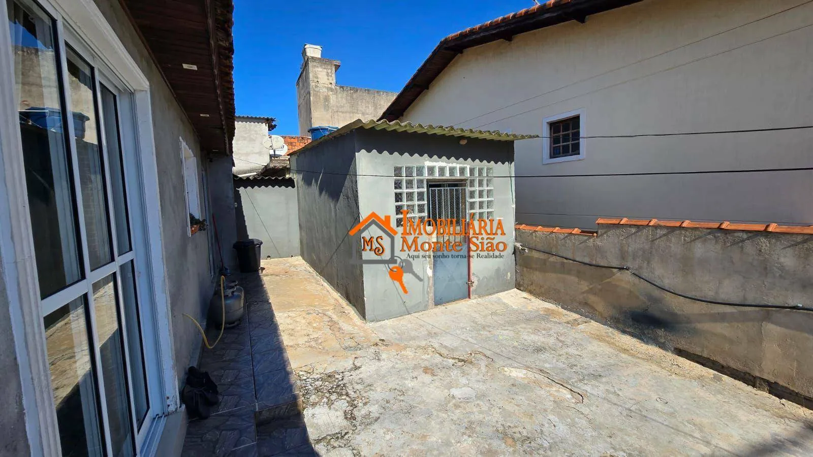 Imagem Casa com 5 dormitórios à venda, 250 m² por R$ 700.000,00 - Jardim Bom Clima - Guarulhos/SP