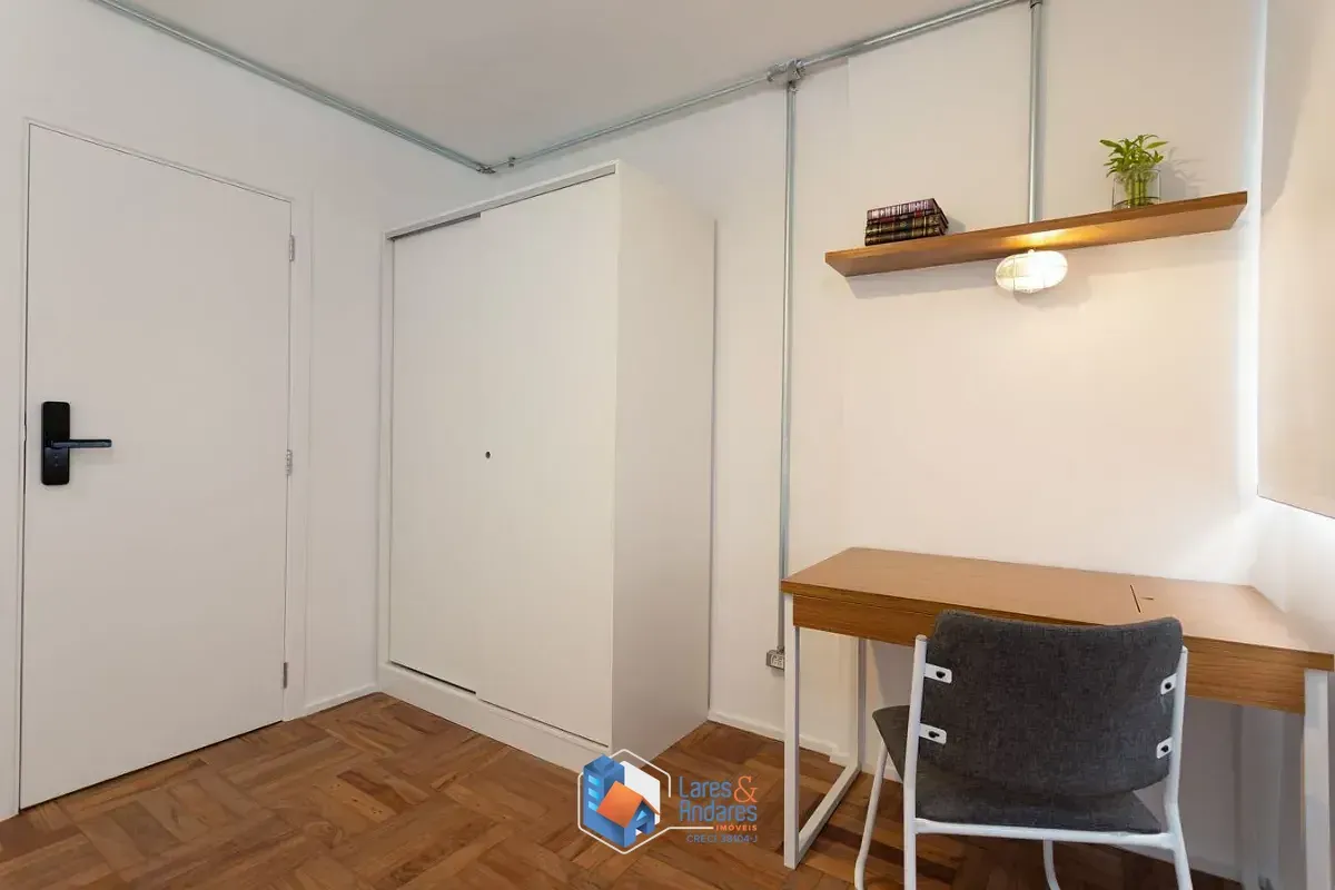 Imagem Apartamento para venda em Pinheiros com 4 quartos, sendo 1 suíte, 106m²