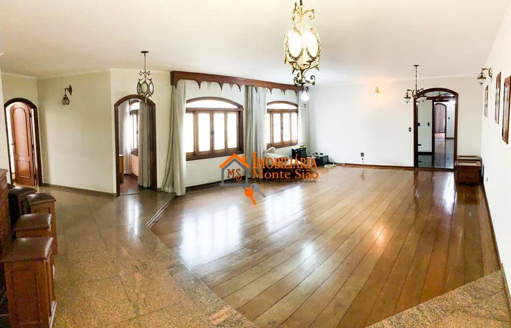 Imagem Sobrado com 4 dormitórios à venda, 530 m² por R$ 2.000.000,00 - Vila Galvão - Guarulhos/SP